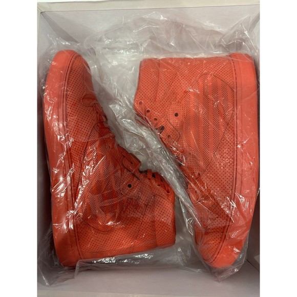 New Balenciaga Leather High Top Perforated Red Mens Sneakers Size, EU-43 US-10 - Picture 2 of 8